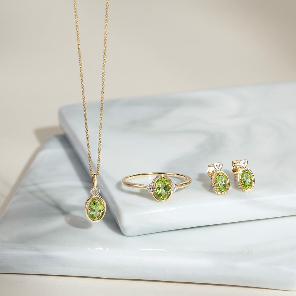 Classic Oval Peridot & Diamond Heart Pendant Necklace In 9ct Yellow Gold