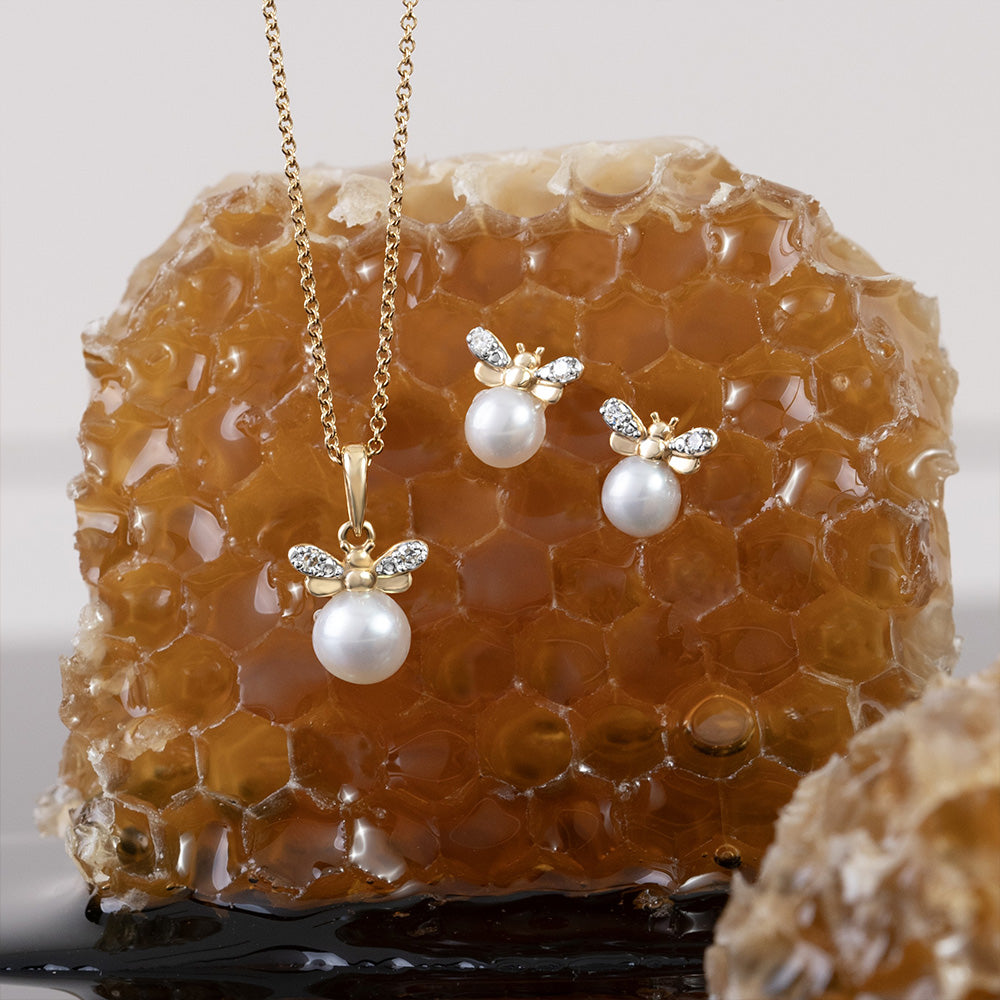 Honeycomb Inspired Pearl and Diamond Bee Pendant Necklace in 9ct Yellow Gold